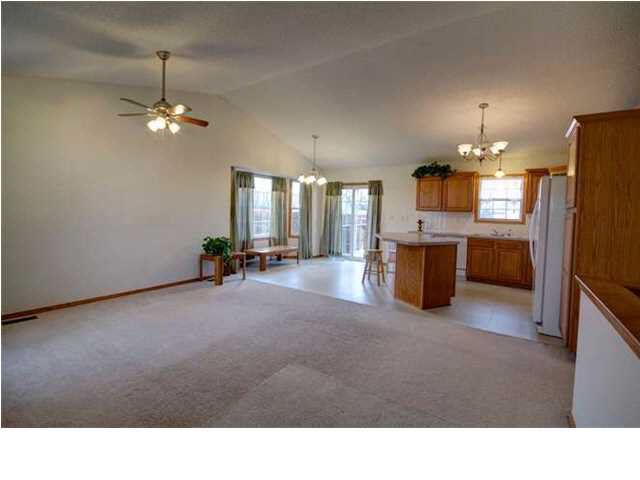 750 Cherrywood Ct, Andover, KS 67002
