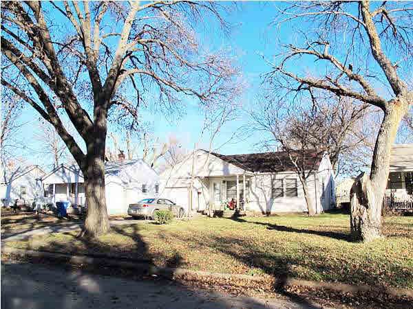 1118 S Elizabeth, Wichita, KS 67213