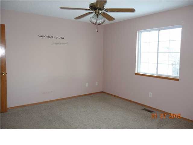 1718 E Springfield St, Goddard, KS 67052