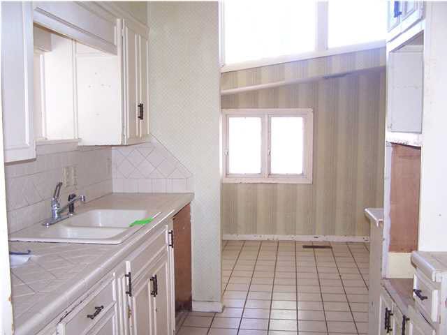 2452 N Coolidge Ave, Wichita, KS 67204