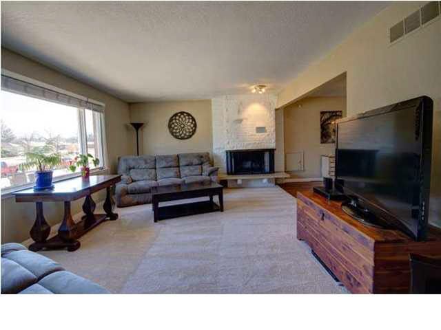 4219 E Charron Ln, Wichita, KS 67220