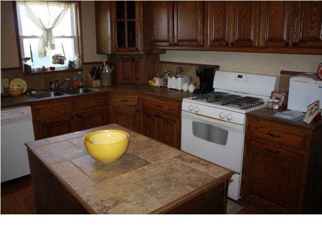 11273 171st Rd, Burden, KS 67019