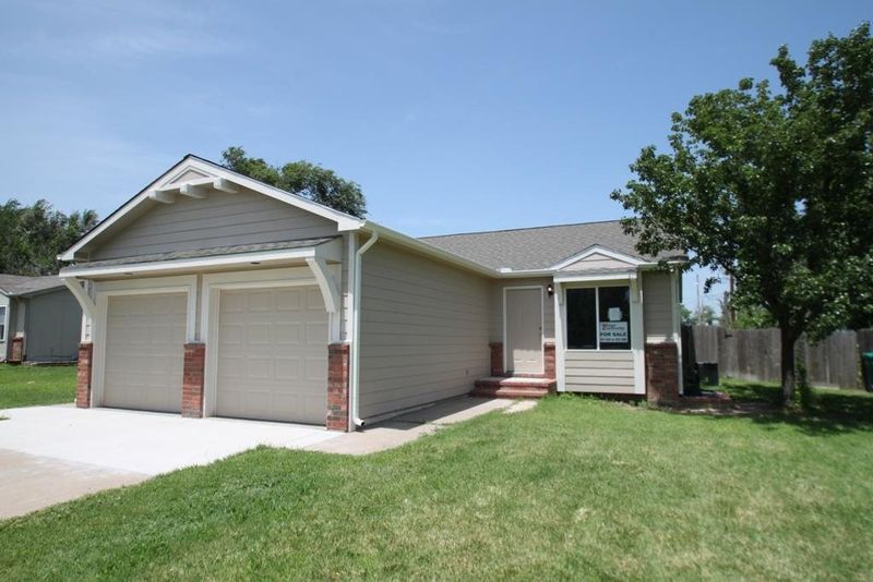 316 E Harvest Ln #318 E HARVEST LN, Maize, KS 67101