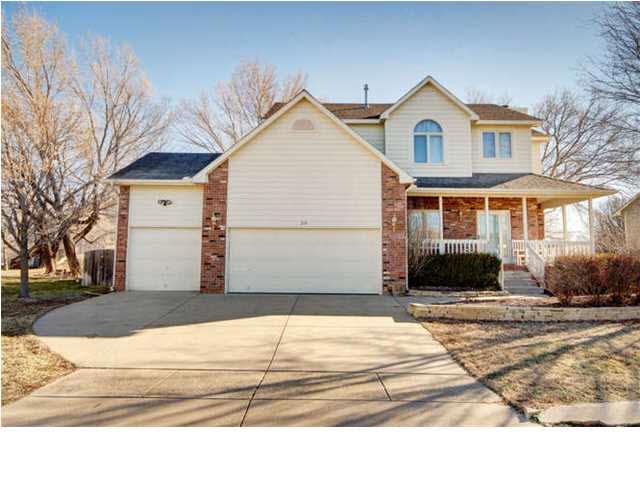 310 N Pinecrest, Andover, KS 67002
