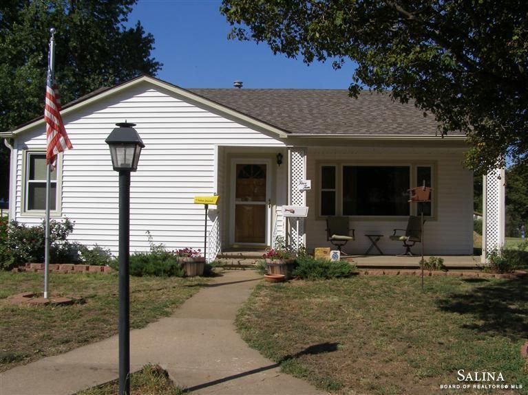 510 Webb, Ellsworth, KS 67439