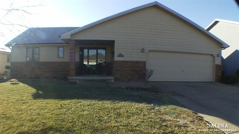 1308 E Republic, Salina, KS 67401