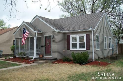 884 S 10th St, Salina, KS 67401