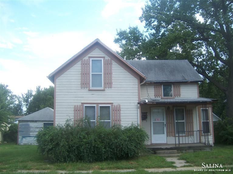 410 NE 6th, Abilene, KS 67410