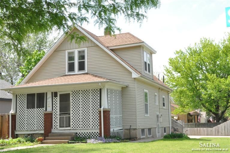 640 S 11 Th St, Salina, KS 67401