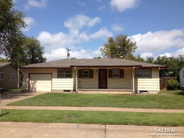 217 E Key, Salina, KS 67401