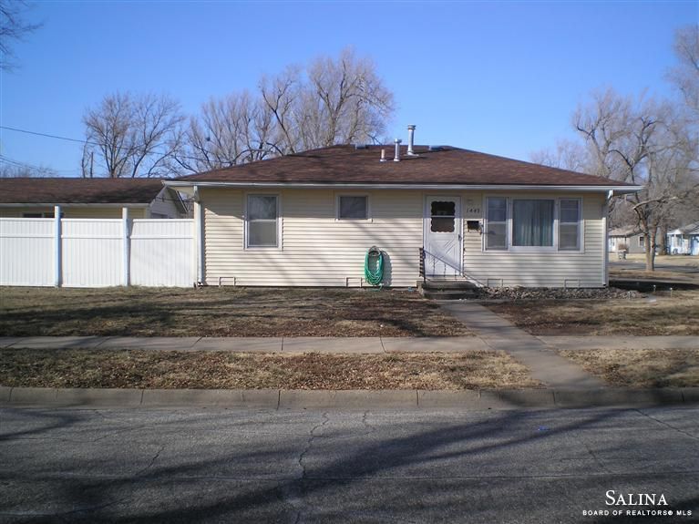 1443 Bachtold, Salina, KS 67401