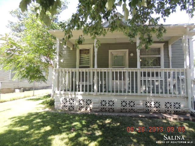 534 S 10, Salina, KS 67401