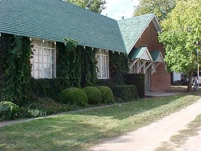 516 N Maple, Russell, KS 67665