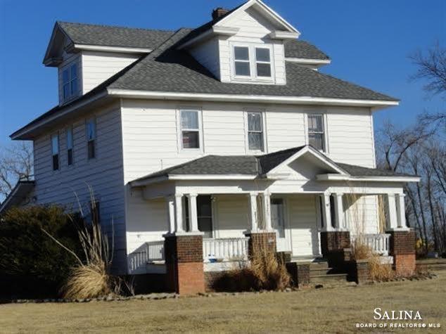 2828 Xavier, Lincolnville, KS 66858