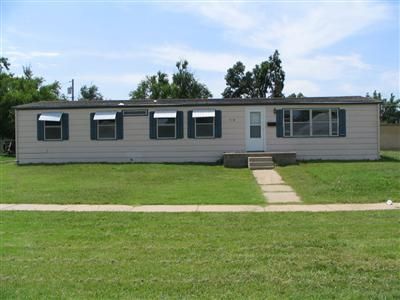 719 Morphy St, Great Bend, KS 67530