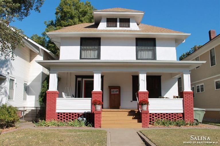 414 W Walnut St, Salina, KS 67401