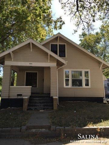 308 NE 9 Th St, Abilene, KS 67410