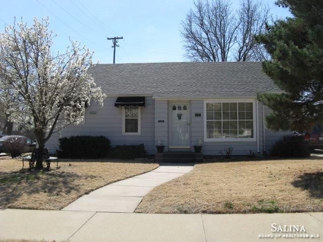 501 W Beloit Ave, Salina, KS 67401