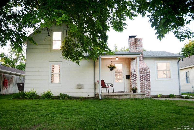 1409 E Kansas Ave, Mcpherson, KS 67460