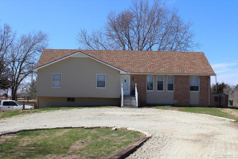 676 2150 Ln, Abilene, KS 67410
