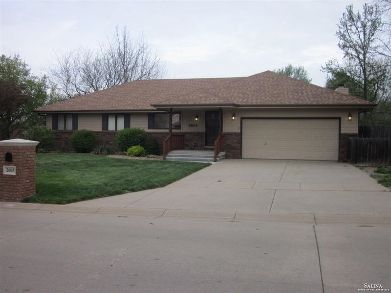2603 Deborah Dr, Salina, KS 67401