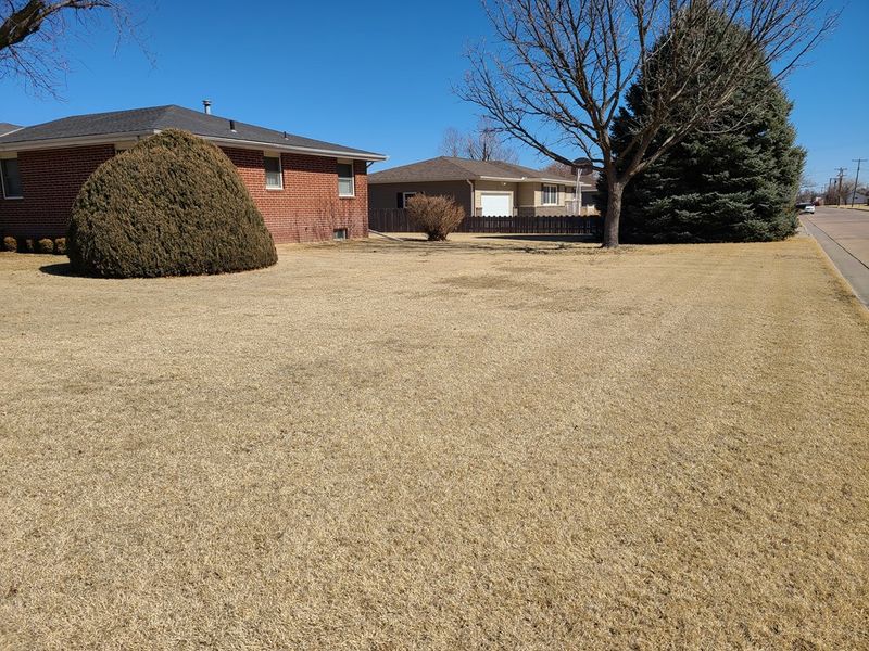 1203 N Brooks, Russell, KS 67665