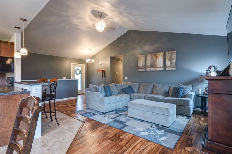 2050 Lambertson Ln, Salina, KS 67401