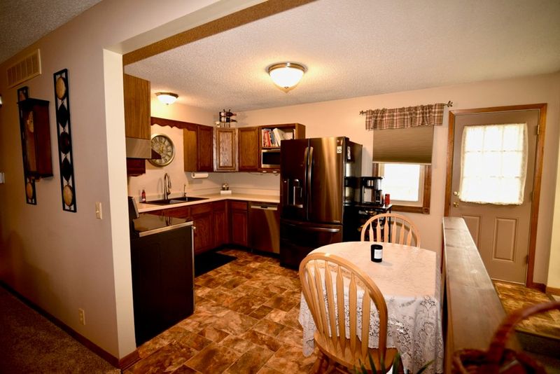 601 Marvin Ave, Salina, KS 67401