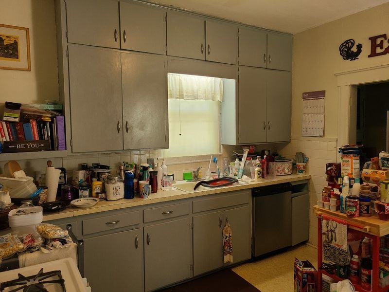 224 N Washington St, Lindsborg, KS 67456