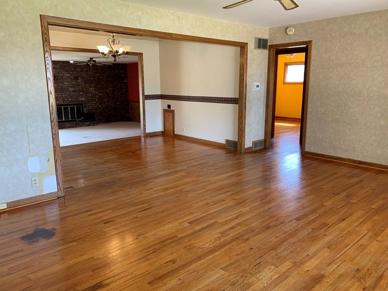 1071 Warner Rd, Great Bend, KS 67530