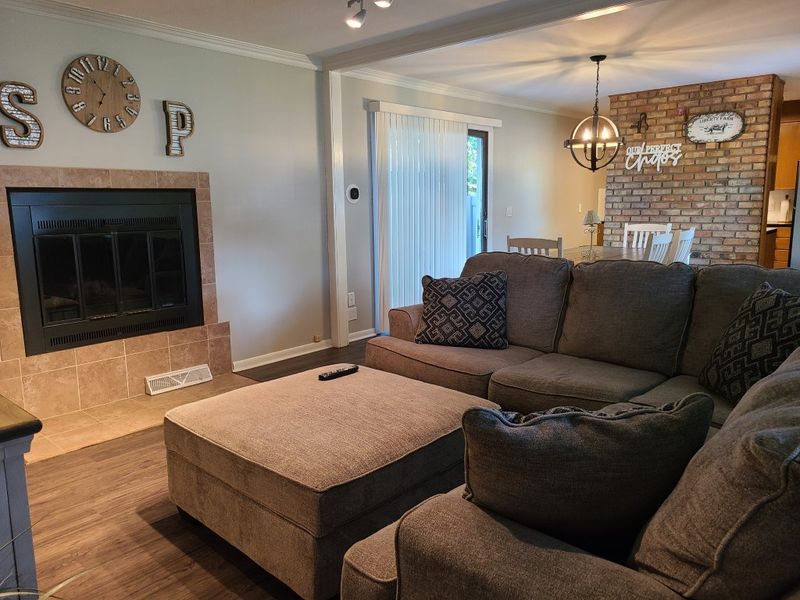 647 Rockview Rd, Salina, KS 67401