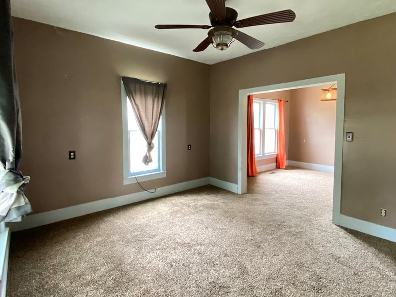 724 Spring St, Gypsum, KS 67448