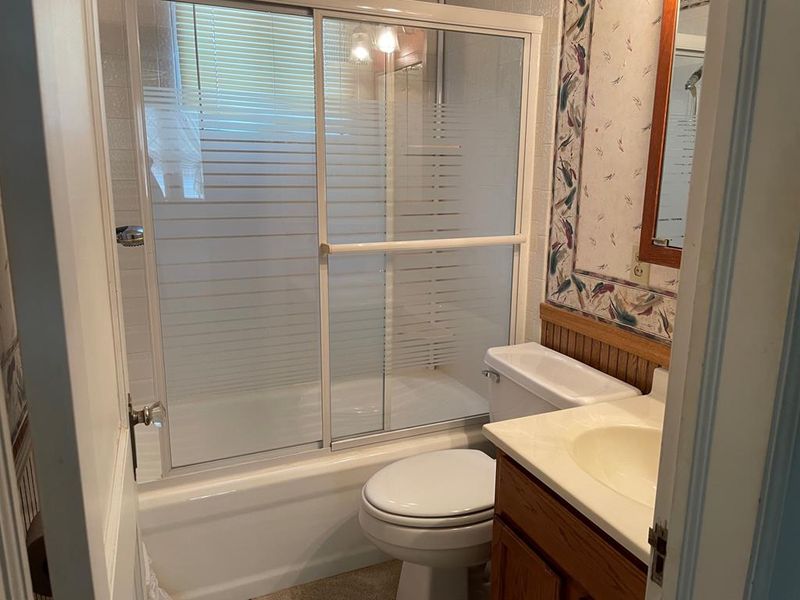 3106 17th, Great Bend, KS 67530
