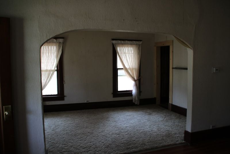 309 W Santa Fe, Holyrood, KS 67450
