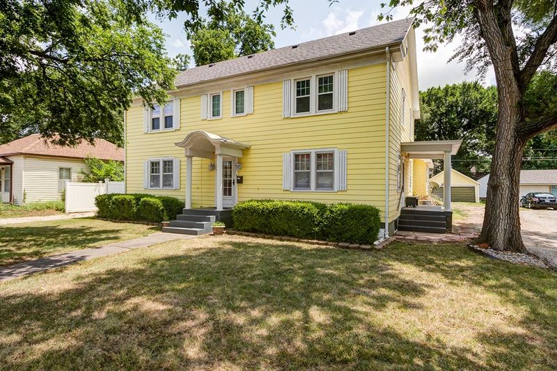 509 N Douglas Ave, Ellsworth, KS 67439