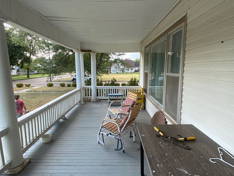 2420 Forest Ave, Great Bend, KS 67530