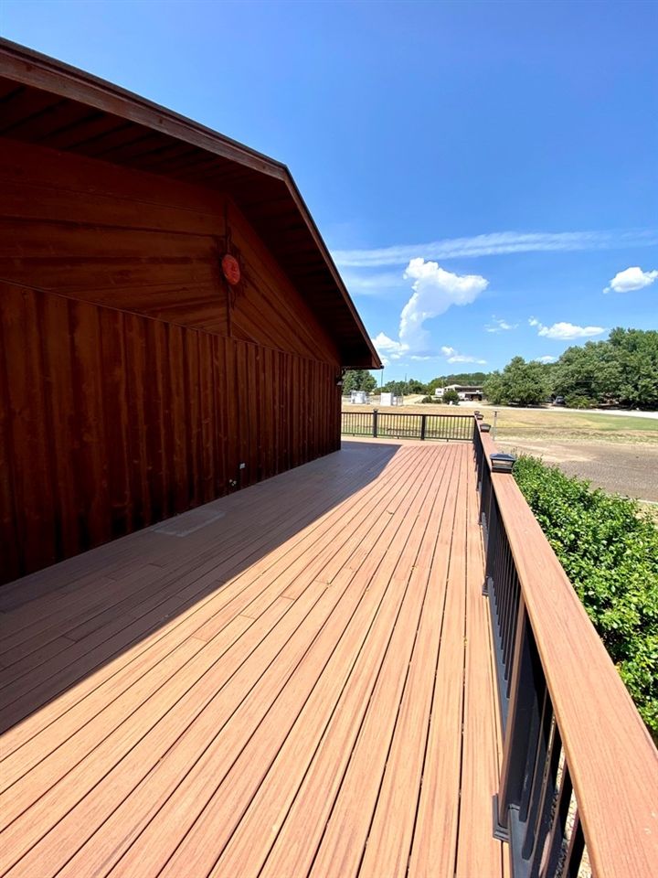 1570 Ave Jj, Ellsworth, KS 67439