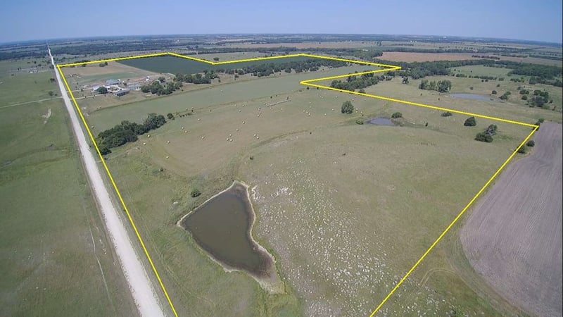 2444 250th, Lincolnville, KS 66858