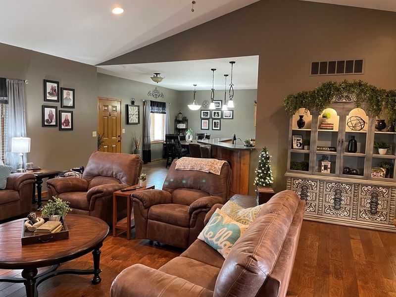 10 NE 25 Rd, Great Bend, KS 67530