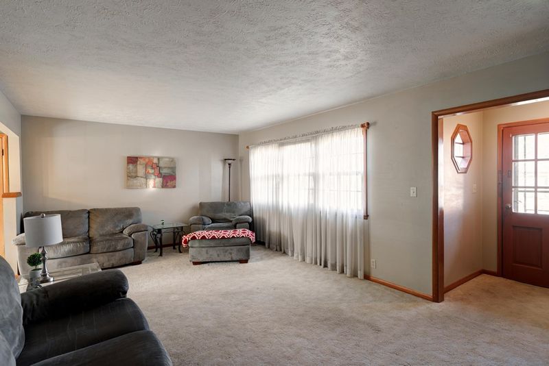 738 Max Ave, Salina, KS 67401