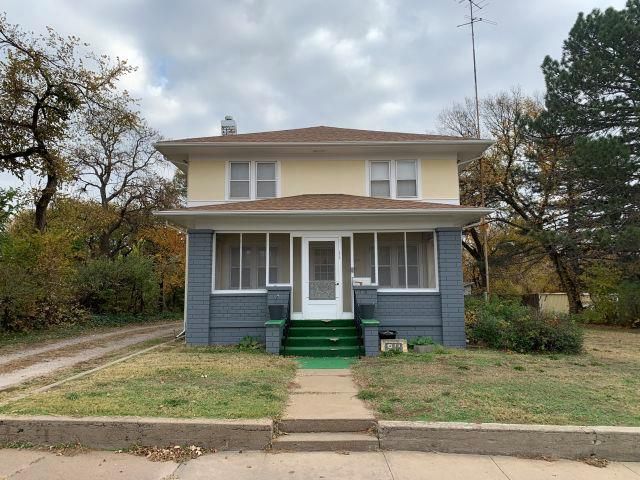 911 Stanberry, Ellsworth, KS 67439