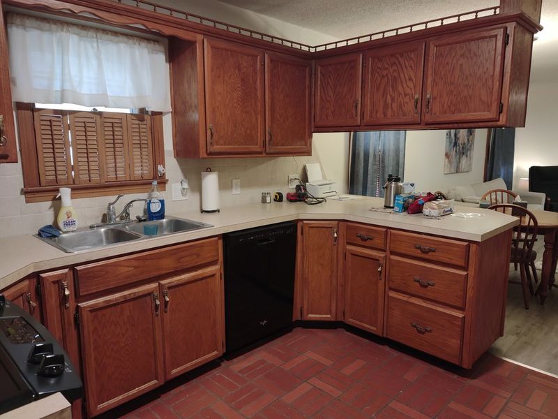 604 E 1st, Russell, KS 67665