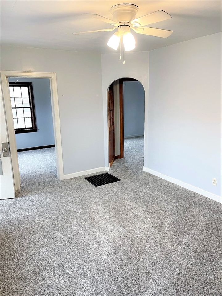 125 W 5th St, Assaria, KS 67416
