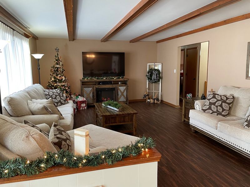 3614 Robin Rd, Great Bend, KS 67530