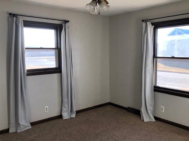 2627 Highland Ave, Salina, KS 67401