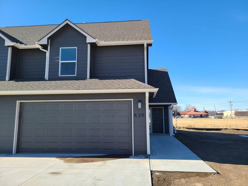439 N Dala Dr, Lindsborg, KS 67456