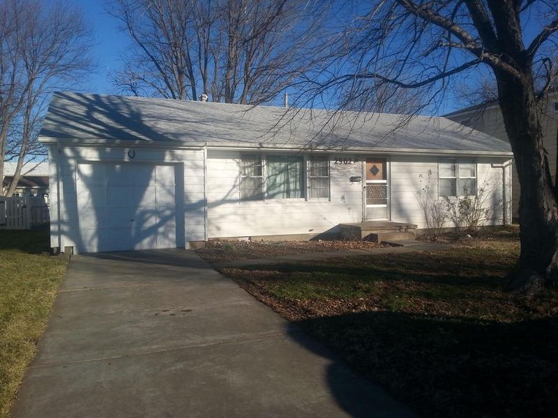 2902 Williams St, Great Bend, KS 67530