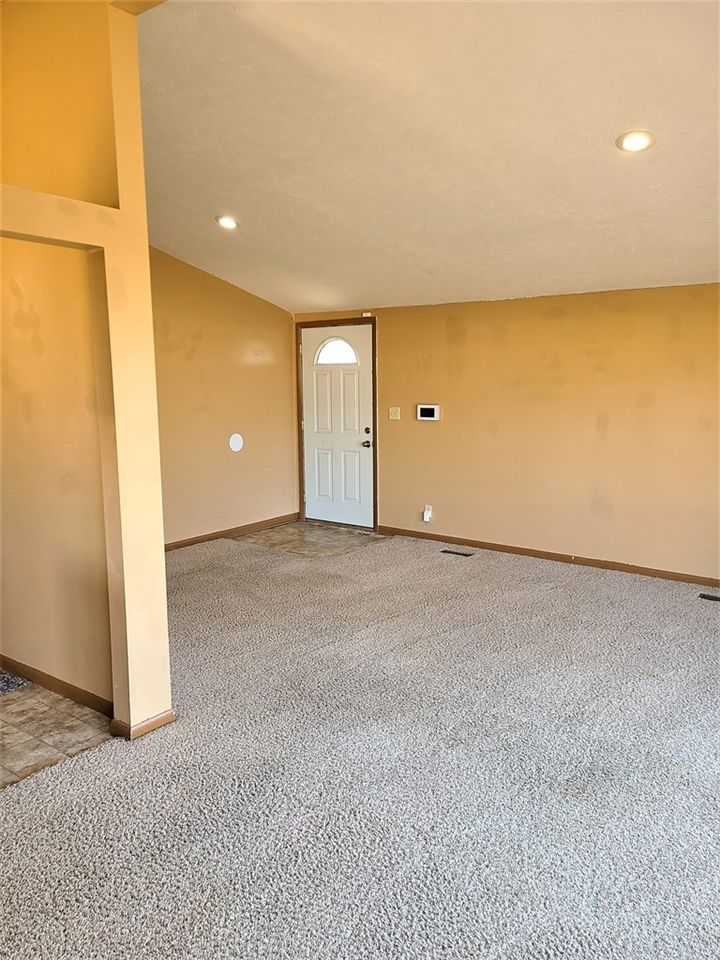 3208 Royal, Salina, KS 67401