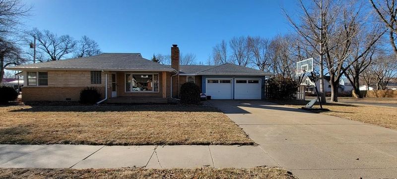 111 W Lexington, Bennington, KS 67422