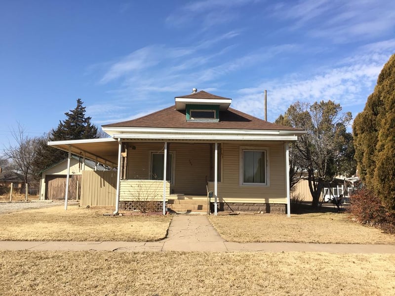 309 S Purdy, Lyons, KS 67554